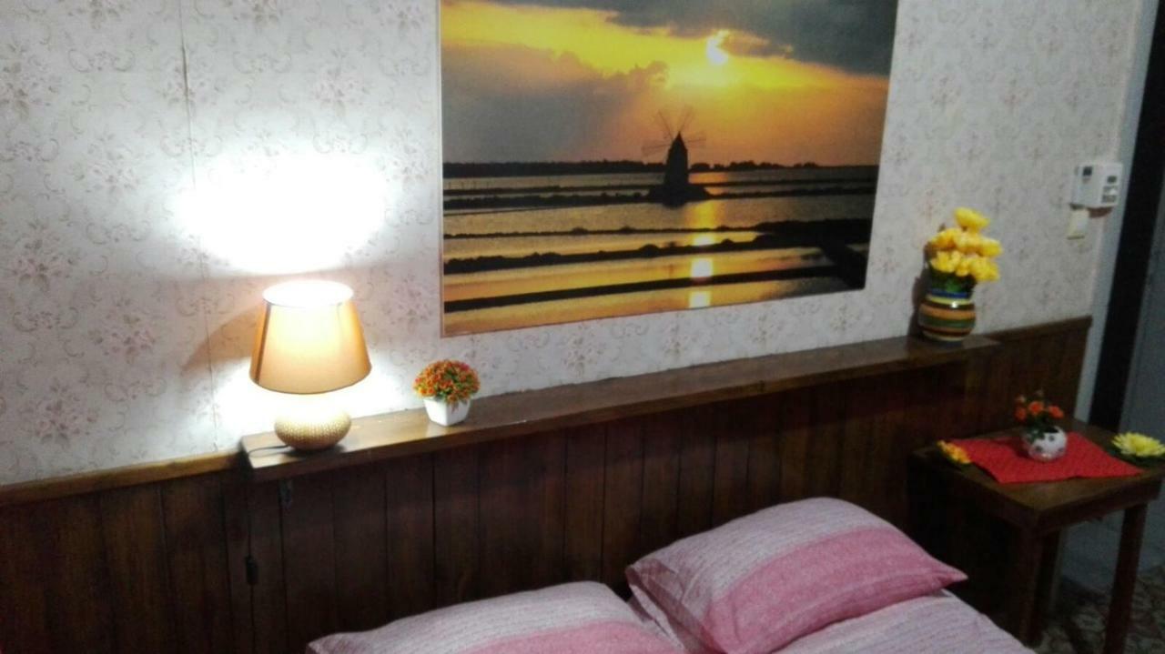 Apartamento Porto Del Sole Trapani Exterior foto